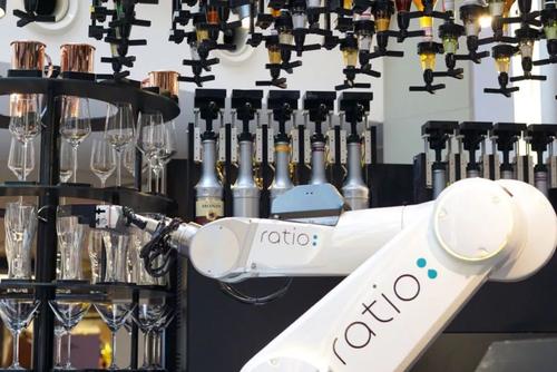 韓國現首家機器人咖啡館,人工智能將來會取代人類嗎？